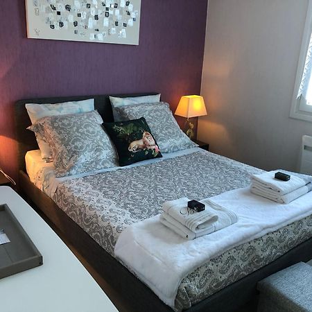 « Chez Annie » Bed & Breakfast Doué-la-Fontaine Dış mekan fotoğraf