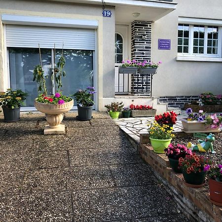 « Chez Annie » Bed & Breakfast Doué-la-Fontaine Dış mekan fotoğraf